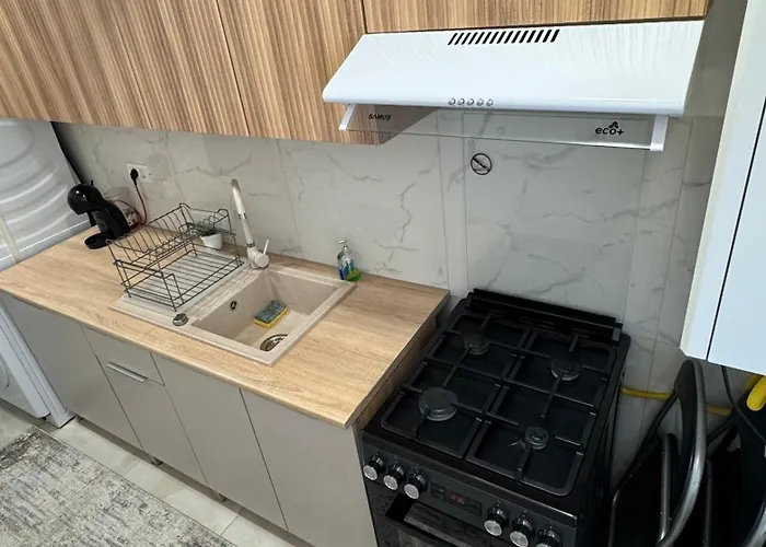 Lägenhet Luca Eforie Nord